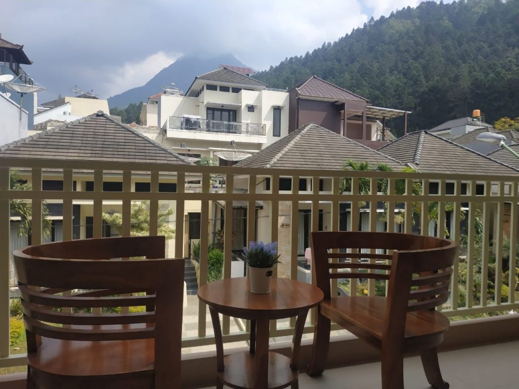 Villa Pinus M60 kota batu